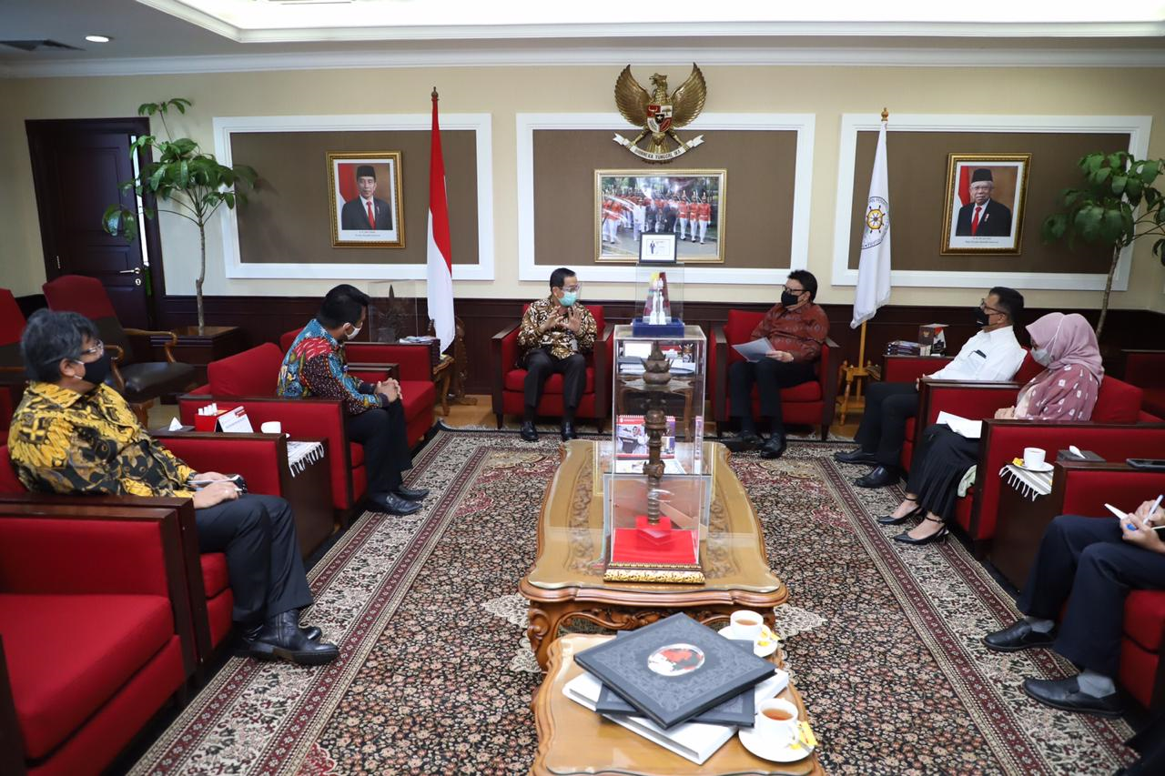Kunjungan Kehormatan dan Silaturahmi Kepala PPATK kepada Menteri Pendayagunaan Aparatur Negara dan Reformasi Birokrasi