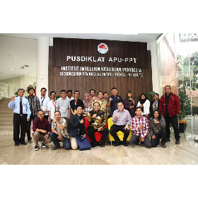 Risiko TPPU dan TPPT dalam Pembawaan Uang Tunai Lintas Batas Negara