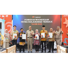 PPATK Raih Penghargaan Mitra Kolaborasi Terbaik di Festival Literasi Jakarta 2025